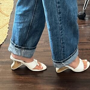 Frankie's Bikinis White Surf Fin Heeled Sandals